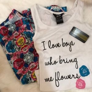 Floral pajamas size small